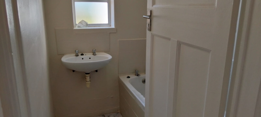 3 Bedroom Property for Sale in Ruyterwacht Western Cape